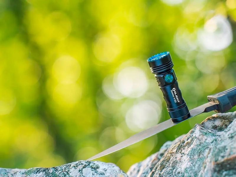 Фонарь Olight Seeker 4 Mini Neutral White Black 181126 фото